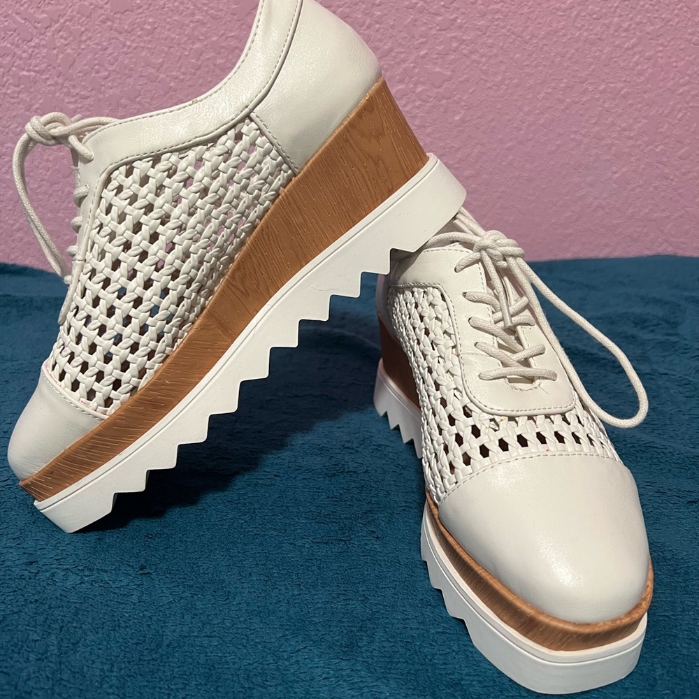 Kylla/ Shoedazzle